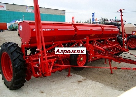 Сівалка ASTRA NOVA 5.4 A Ельворті варіатор